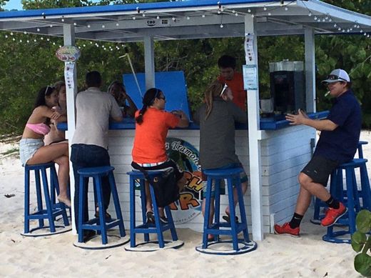 Johnny’s beach bar, 2015–2017.